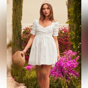 Lulu’s Ready for My Love White Ruched Short Sleeve Mini Dress, size small.